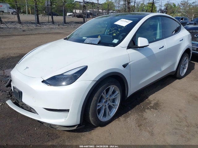 7SAYGDEE2PF763324 Tesla Model Y