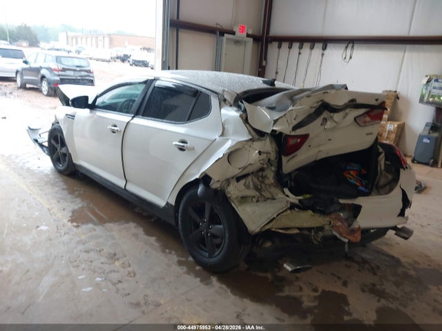 Продажа на аукционе авто 2015 Kia Optima Lx, vin: KNAGM4A76F5546414, номер лота: 44975953