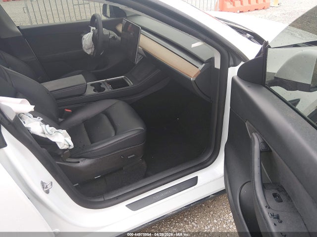 Продаж на аукціоні авто 2022 Tesla Model Y Performance Dual Motor All-wheel Drive, vin: 7SAYGDEF2NF410958, номер лоту: 44975954