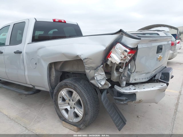 Продаж на аукціоні авто 2018 Chevrolet Silverado 1500 Custom, vin: 1GCRCPEH4JZ152723, номер лоту: 44975993