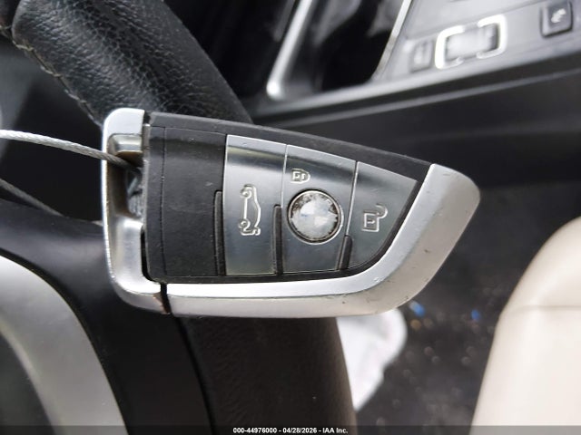 2015 Bmw 328i მანქანა იყიდება აუქციონზე, vin: WBA3A5G59FNP35285, აუქციონის ნომერი: 44976000
