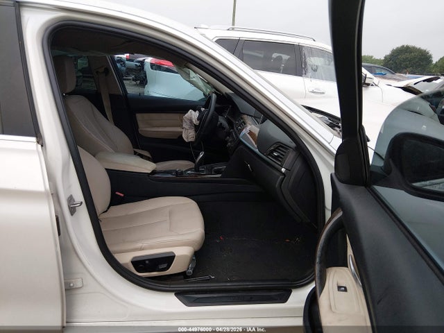 2015 Bmw 328i მანქანა იყიდება აუქციონზე, vin: WBA3A5G59FNP35285, აუქციონის ნომერი: 44976000