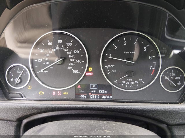 2015 Bmw 328i მანქანა იყიდება აუქციონზე, vin: WBA3A5G59FNP35285, აუქციონის ნომერი: 44976000