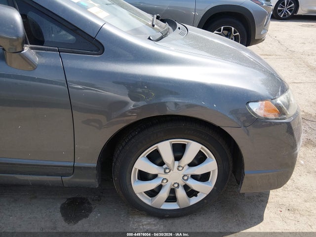 44976004 :رقم المزاد ، 19XFA1F52BE012919 vin ، 2011 Honda Civic Lx مزاد بيع