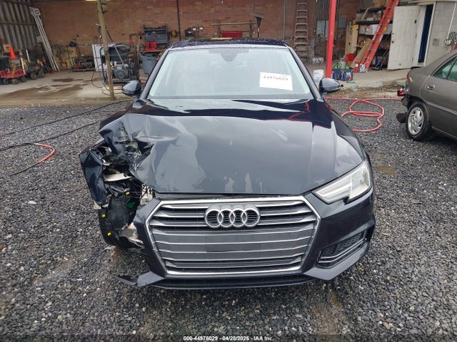 Продажа на аукционе авто 2018 Audi A4, vin: WAUKMAF49JN015840, номер лота: 44976029