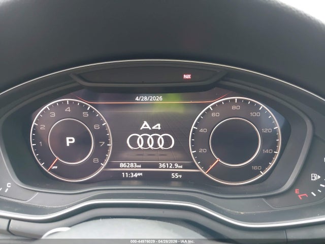 Продажа на аукционе авто 2018 Audi A4, vin: WAUKMAF49JN015840, номер лота: 44976029