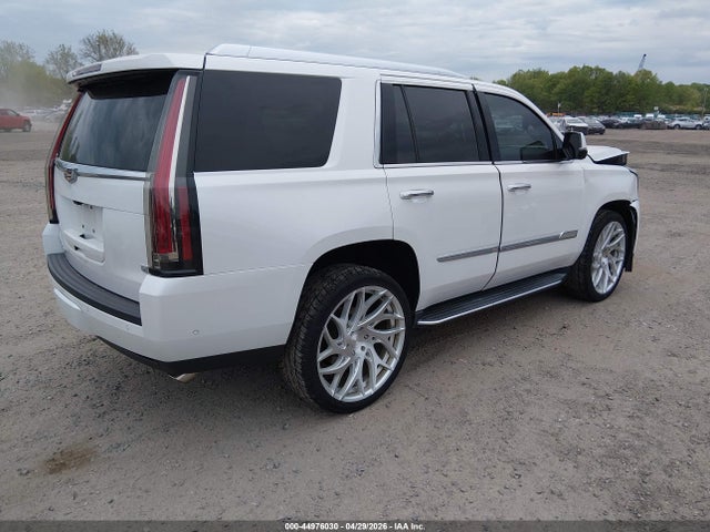 2019 Cadillac Escalade Luxury მანქანა იყიდება აუქციონზე, vin: 1GYS4BKJ2KR248645, აუქციონის ნომერი: 44976030