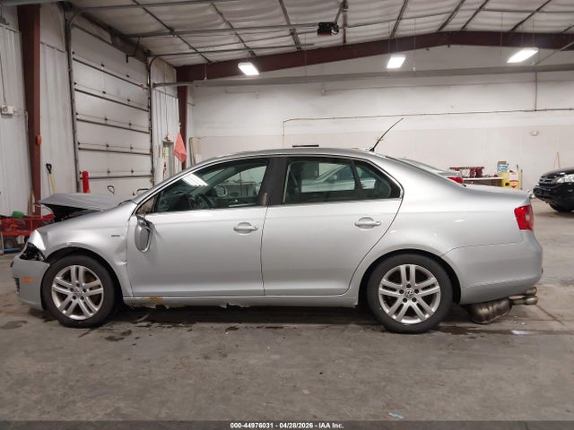 44976031 :رقم المزاد ، 3VWEF71K67M192137 vin ، 2007 Volkswagen Jetta Wolfsburg Edition مزاد بيع