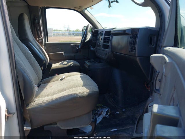 44976069 :رقم المزاد ، 1GCGG25C881215723 vin ، 2008 Chevrolet Express Work Van مزاد بيع