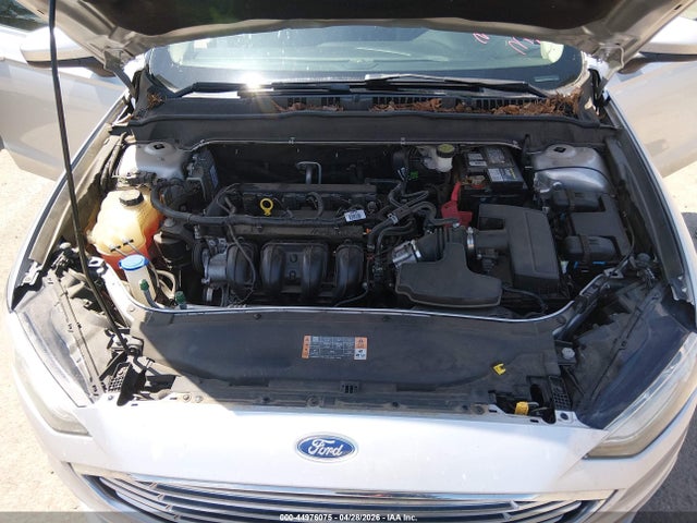 3FA6P0H78HR142914 Ford FUSION SE