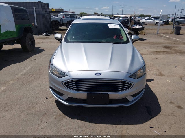3FA6P0H78HR142914 Ford FUSION SE
