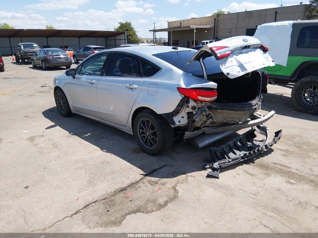 3FA6P0H78HR142914 Ford FUSION SE
