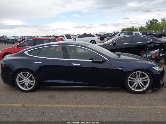 Aukcja sprzedaży 2013 Tesla Model S, vin: 5YJSA1CG9DFP03818, numer aukcji: 44976096