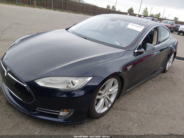 Aukcja sprzedaży 2013 Tesla Model S, vin: 5YJSA1CG9DFP03818, numer aukcji: 44976096