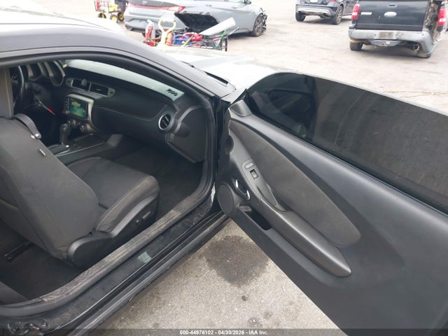 44976102 :رقم المزاد ، 2G1FD1E3XF9111928 vin ، 2015 Chevrolet Camaro 1lt مزاد بيع
