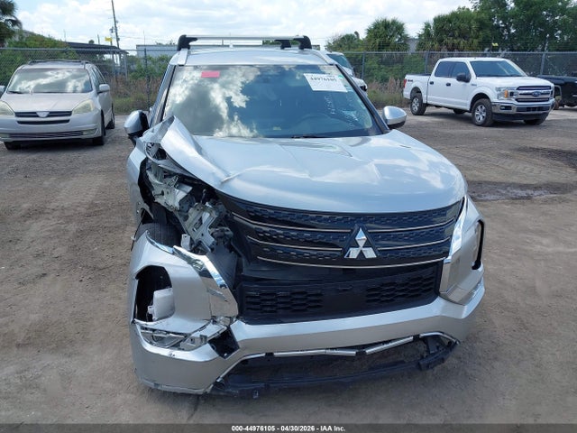 Продаж на аукціоні авто 2022 Mitsubishi Outlander Es 2.5 2wd, vin: JA4J3TA85NZ015060, номер лоту: 44976105