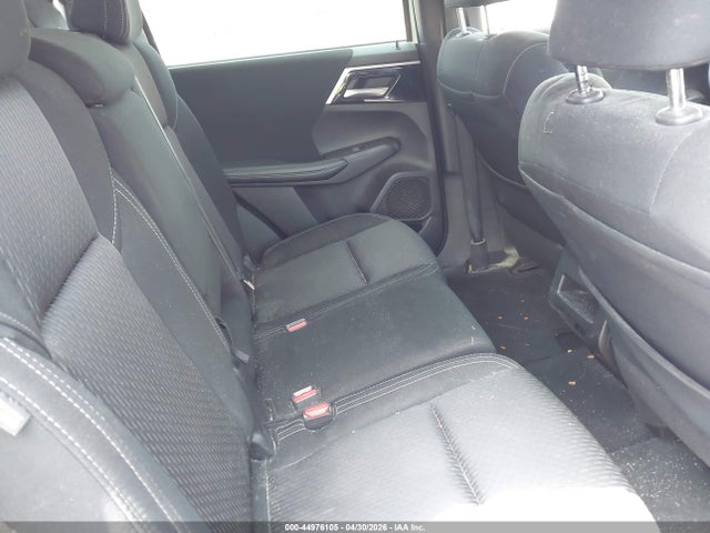 Продаж на аукціоні авто 2022 Mitsubishi Outlander Es 2.5 2wd, vin: JA4J3TA85NZ015060, номер лоту: 44976105