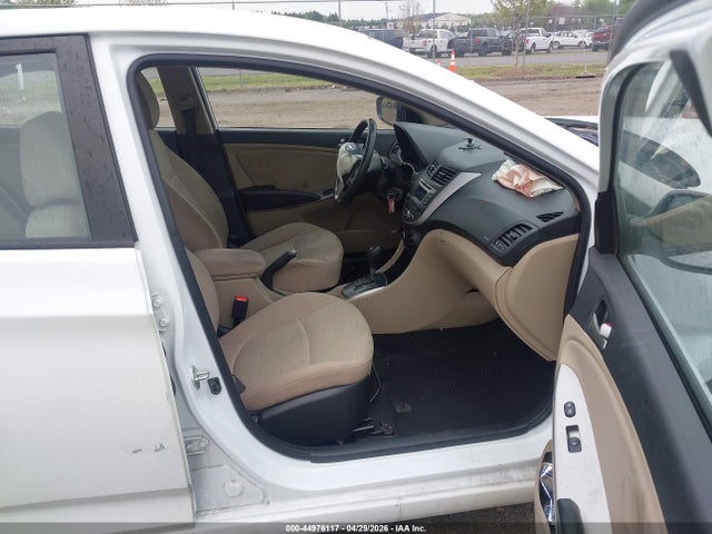 44976117 :رقم المزاد ، KMHCT4AE1HU342997 vin ، 2017 Hyundai Accent Value Edition مزاد بيع