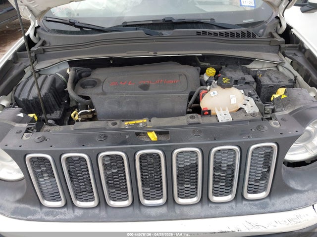 44976136 :رقم المزاد ، ZACCJABB4JPG83525 vin ، 2018 Jeep Renegade Latitude Fwd مزاد بيع