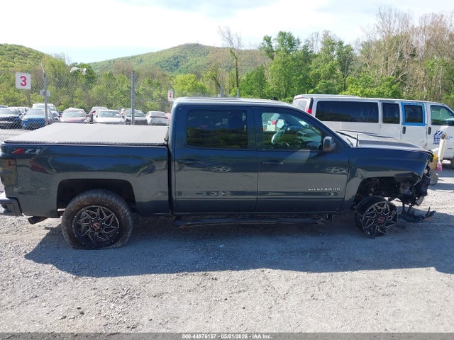 44976157 :رقم المزاد ، 3GCUKREC0JG417702 vin ، 2018 Chevrolet Silverado 1500 2lt مزاد بيع