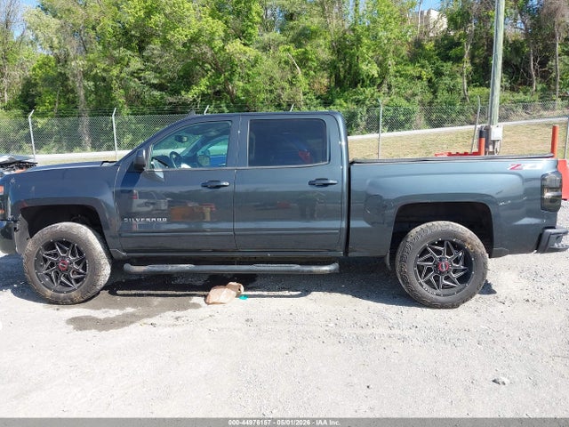 44976157 :رقم المزاد ، 3GCUKREC0JG417702 vin ، 2018 Chevrolet Silverado 1500 2lt مزاد بيع
