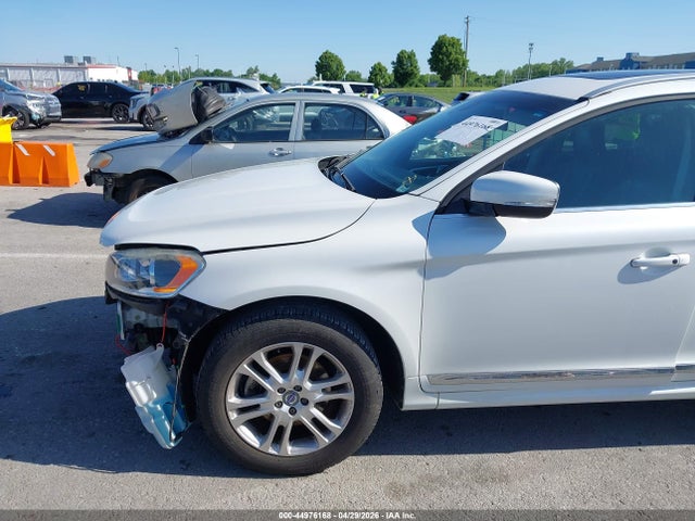 2016 Volvo Xc60 T5 Drive-e Premier მანქანა იყიდება აუქციონზე, vin: YV440MDK0G2927077, აუქციონის ნომერი: 44976168