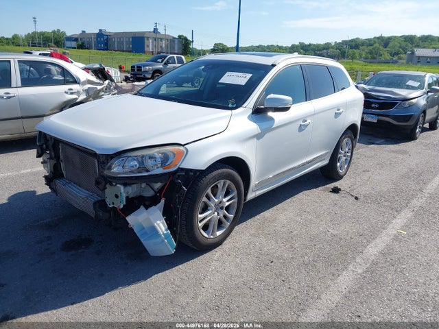 2016 Volvo Xc60 T5 Drive-e Premier მანქანა იყიდება აუქციონზე, vin: YV440MDK0G2927077, აუქციონის ნომერი: 44976168