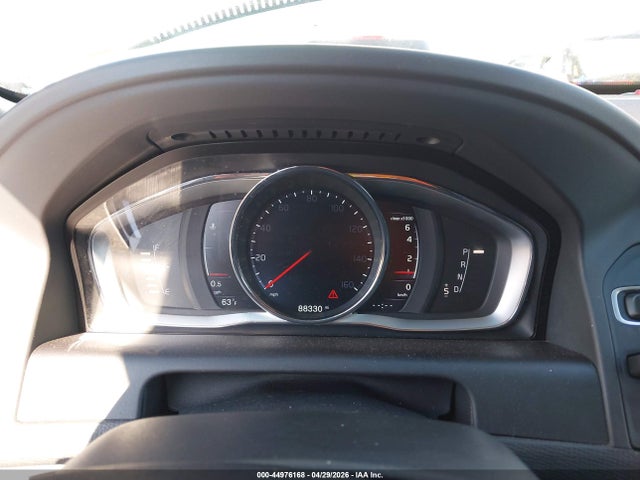 2016 Volvo Xc60 T5 Drive-e Premier მანქანა იყიდება აუქციონზე, vin: YV440MDK0G2927077, აუქციონის ნომერი: 44976168
