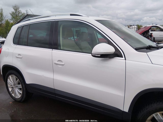 Продаж на аукціоні авто 2011 Volkswagen Tiguan Se, vin: WVGBV7AX8BW548841, номер лоту: 44976170