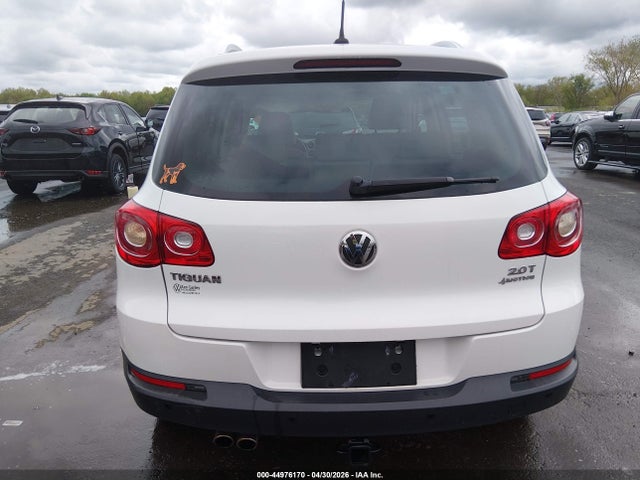 Продаж на аукціоні авто 2011 Volkswagen Tiguan Se, vin: WVGBV7AX8BW548841, номер лоту: 44976170