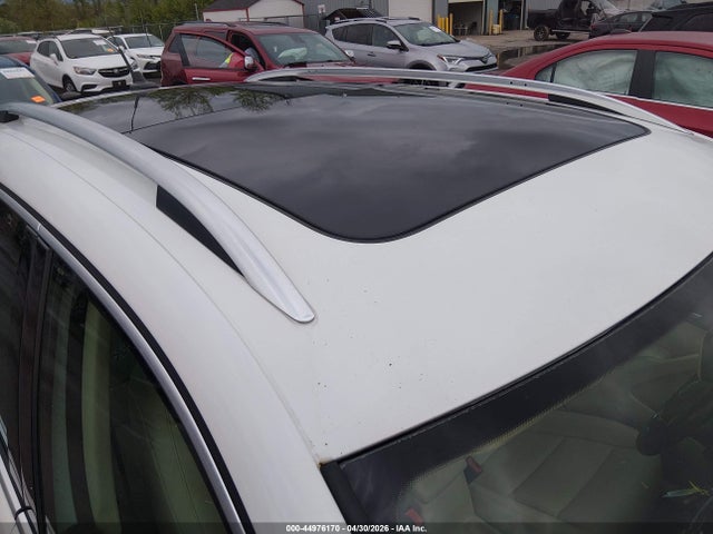 Продаж на аукціоні авто 2011 Volkswagen Tiguan Se, vin: WVGBV7AX8BW548841, номер лоту: 44976170