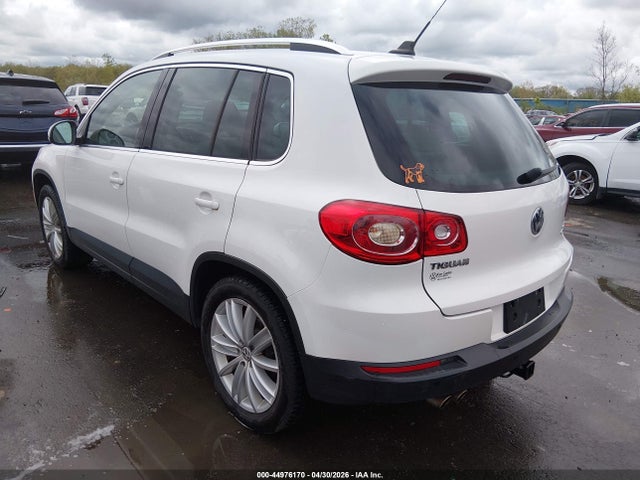Продаж на аукціоні авто 2011 Volkswagen Tiguan Se, vin: WVGBV7AX8BW548841, номер лоту: 44976170