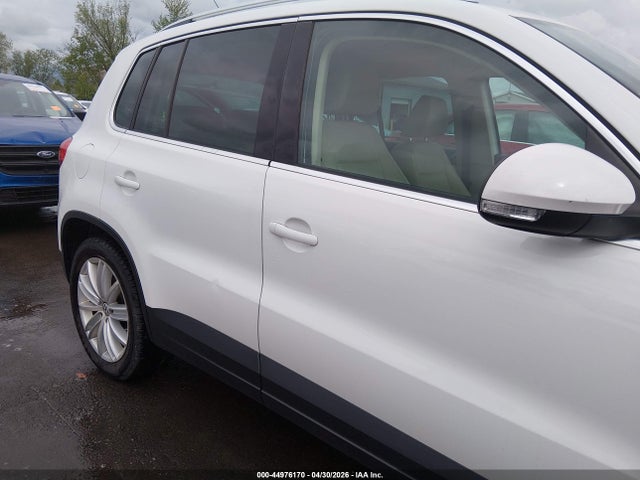 Продаж на аукціоні авто 2011 Volkswagen Tiguan Se, vin: WVGBV7AX8BW548841, номер лоту: 44976170
