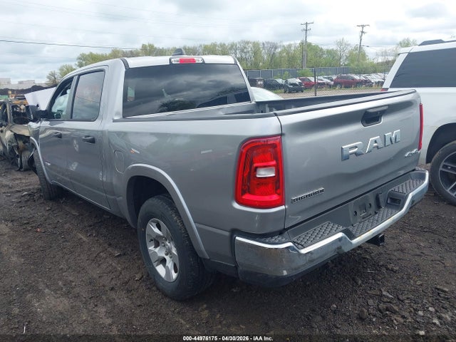 Продажа на аукционе авто 2025 Ram 1500 Big Horn  4x4 5'7 Box, vin: 1C6RRFFG5SN509499, номер лота: 44976175