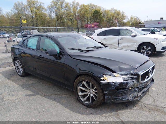 Aukcja sprzedaży 2019 Volvo S60 T5 Momentum, vin: 7JR102FK6KG016529, numer aukcji: 44976177