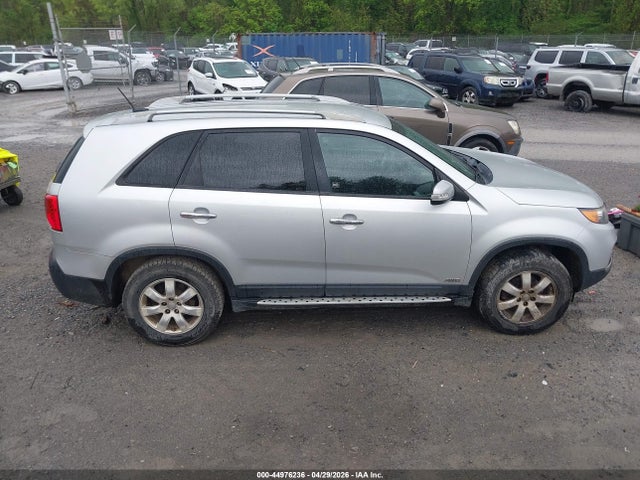 Продажа на аукционе авто 2012 Kia Sorento Lx, vin: 5XYKTCA66CG294538, номер лота: 44976236