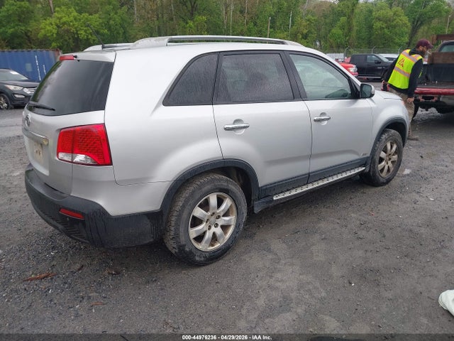 Продажа на аукционе авто 2012 Kia Sorento Lx, vin: 5XYKTCA66CG294538, номер лота: 44976236