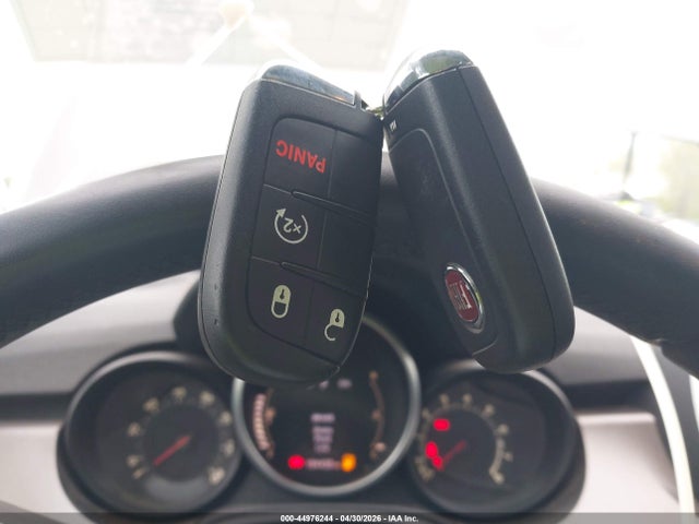 2016 Fiat 500x Easy მანქანა იყიდება აუქციონზე, vin: ZFBCFYBT0GP329660, აუქციონის ნომერი: 44976244