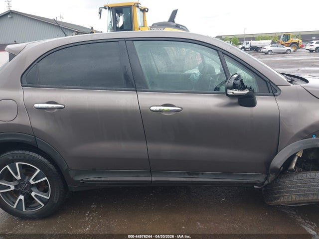 2016 Fiat 500x Easy მანქანა იყიდება აუქციონზე, vin: ZFBCFYBT0GP329660, აუქციონის ნომერი: 44976244