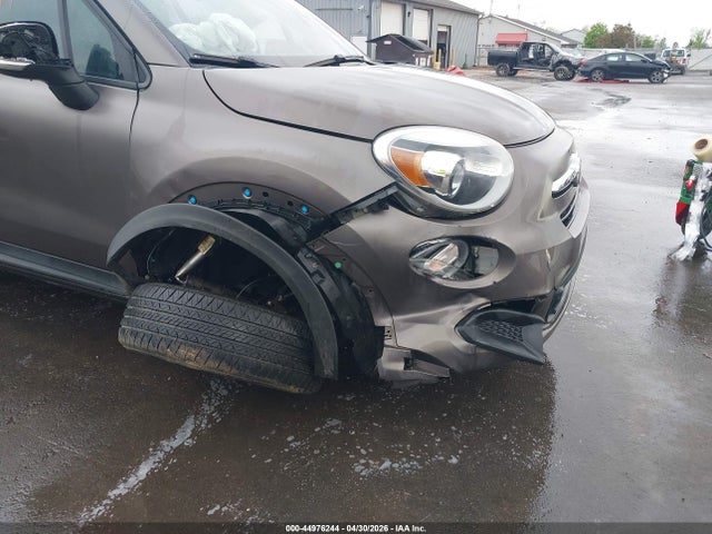 2016 Fiat 500x Easy მანქანა იყიდება აუქციონზე, vin: ZFBCFYBT0GP329660, აუქციონის ნომერი: 44976244
