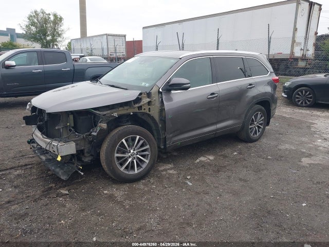 Продаж на аукціоні авто 2017 Toyota Highlander Xle, vin: 5TDJZRFH5HS454166, номер лоту: 44976260
