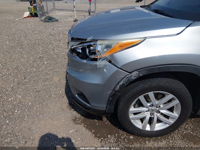 Продажа на аукционе авто 2014 Toyota Highlander Le, vin: 5TDZARFH4ES006183, номер лота: 44976281