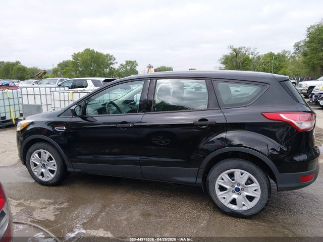 44976306 :رقم المزاد ، 1FMCU0F74GUA75756 vin ، 2016 Ford Escape S مزاد بيع