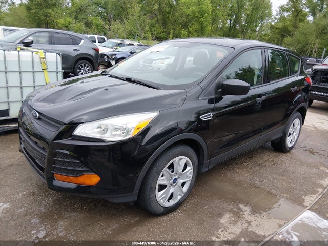 44976306 :رقم المزاد ، 1FMCU0F74GUA75756 vin ، 2016 Ford Escape S مزاد بيع