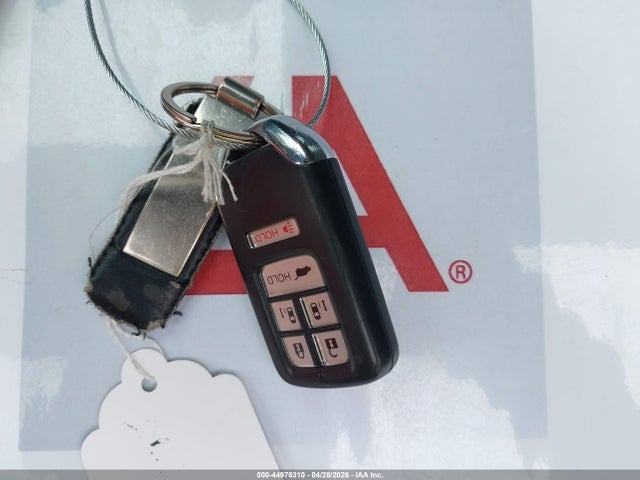 Продажа на аукционе авто 2015 Honda Odyssey Ex-l, vin: 5FNRL5H68FB070828, номер лота: 44976310