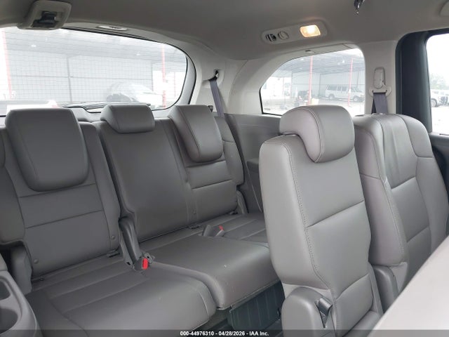 Продажа на аукционе авто 2015 Honda Odyssey Ex-l, vin: 5FNRL5H68FB070828, номер лота: 44976310