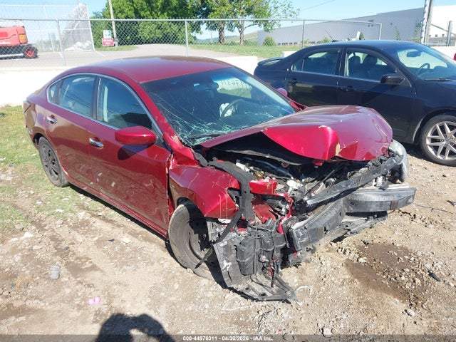 Nissan Altima 2.5 S 2014 1N4AL3AP4EN358260 Image 1