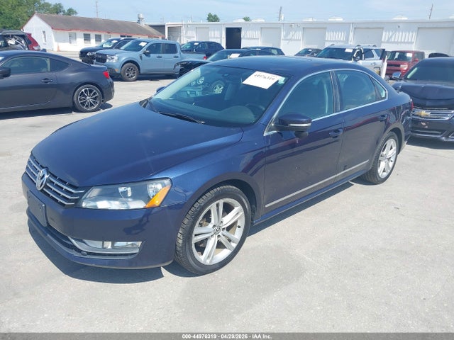 2013 Volkswagen Passat 2.0l Tdi Sel Premium მანქანა იყიდება აუქციონზე, vin: 1VWCN7A35DC008550, აუქციონის ნომერი: 44976319