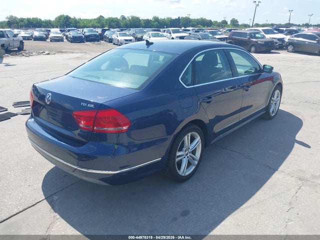 2013 Volkswagen Passat 2.0l Tdi Sel Premium მანქანა იყიდება აუქციონზე, vin: 1VWCN7A35DC008550, აუქციონის ნომერი: 44976319