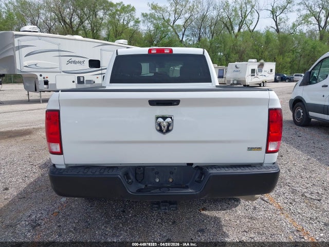 44976321 :رقم المزاد ، 1C6RR6FG3HS614794 vin ، 2017 Ram 1500 Tradesman  4x2 6'4 Box مزاد بيع
